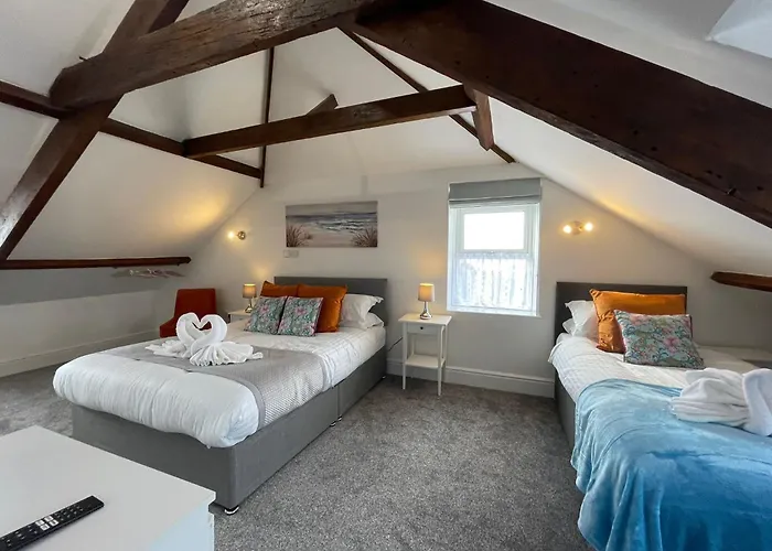 Tintagel Arms Bed And Breakfast